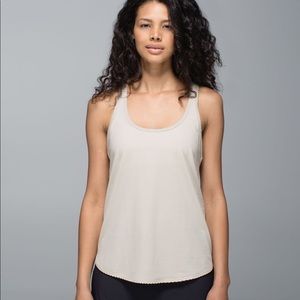 Lululemon 105 F Singlet Tank Top - Size 4